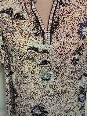 Rachel Zoe Beige Floral Print Tunic with Black Accents